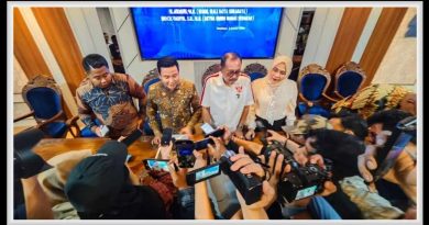 https://lpmlensa.com/akhiri-keteganga…diasi-di-unitomo/